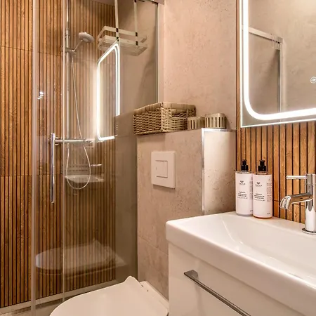Апартаменты Malila Premium Kalwaryjska Краков